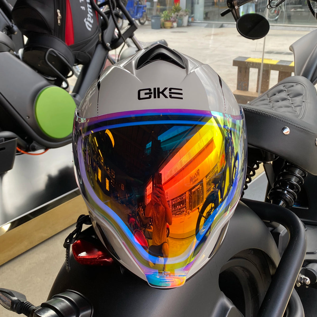 Motorcycle Helmet Colored lenses High Quality Dual Lens Modular Flipped Helmet Full Face Neutral Motorcycle Travel Helmet